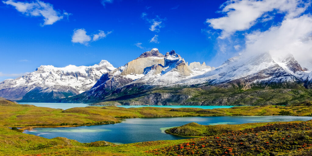 Stunning mountains and lakes of Patagonia