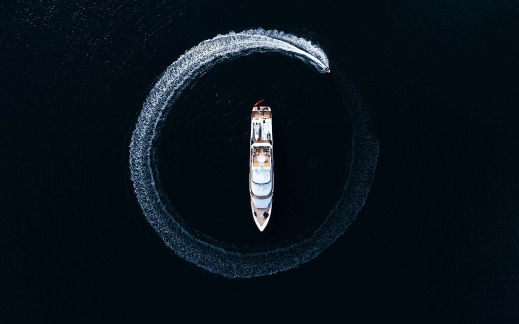 Watertoys image of yacht from above